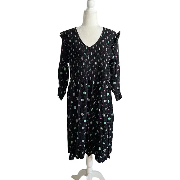 Disney Hocus Pocus Icons Dress Plus Size (Sz 2) - Picture 2 of 8